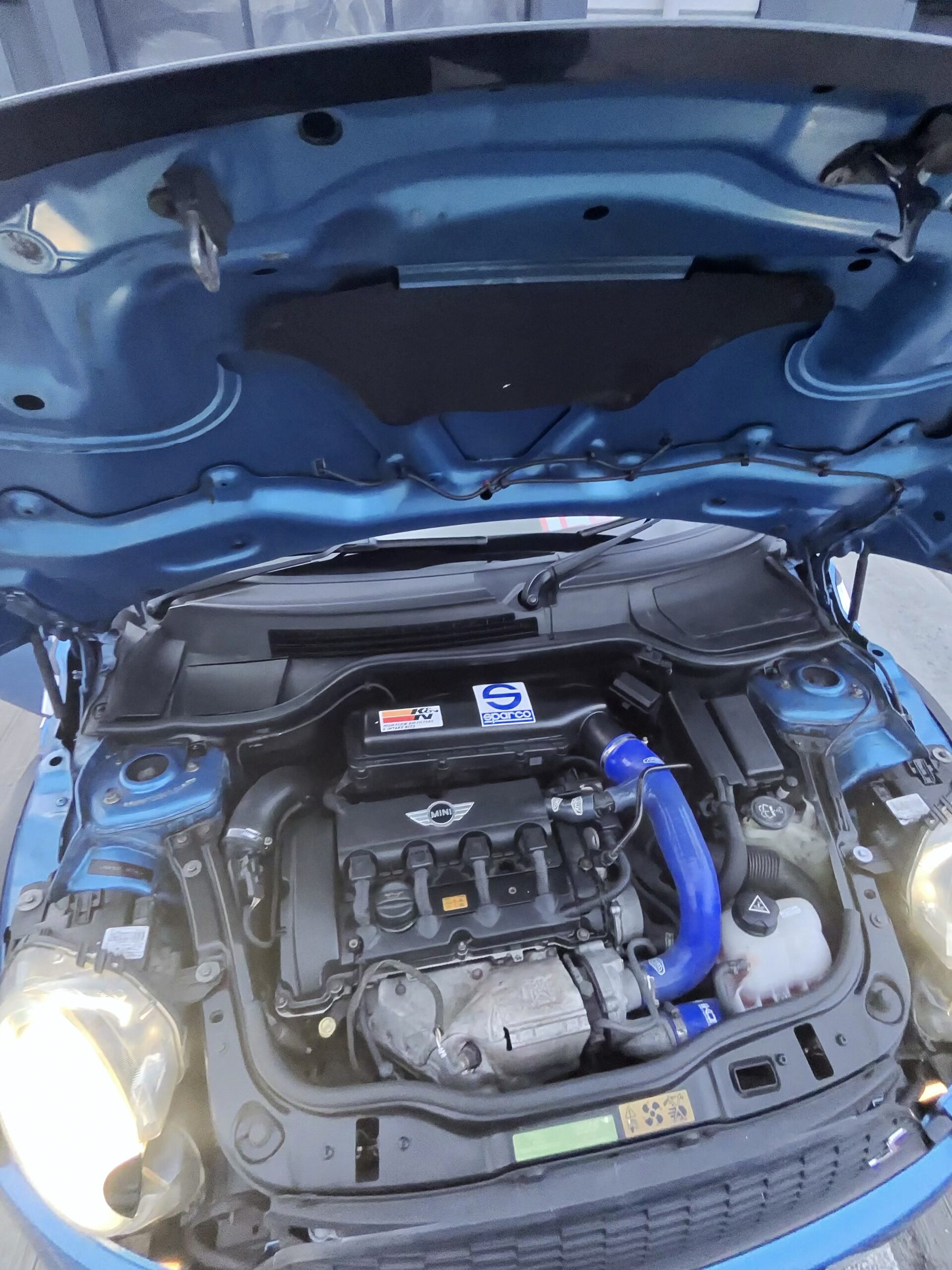 0EF91908-A7D5-4335-B776-A04B342C1D70